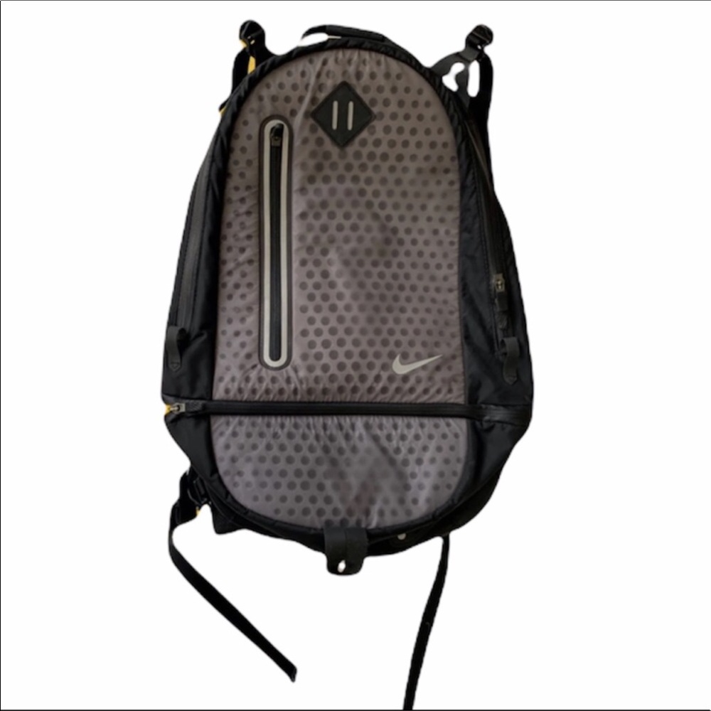 Nike Cheyenne Vapor Running Backpack NWOT